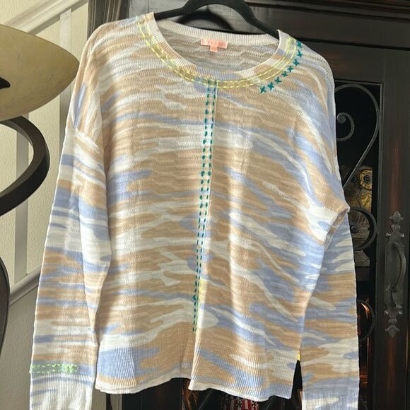 Brand new without tags sweater - Picture 1 of 2